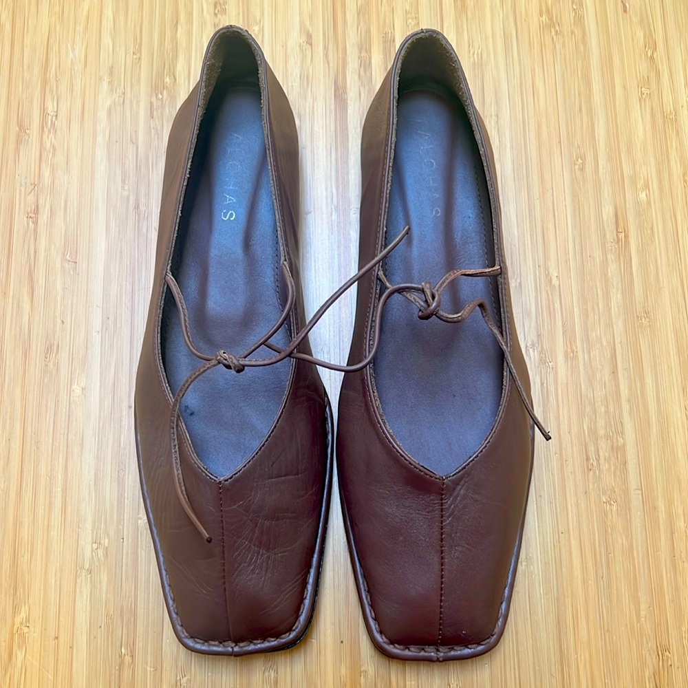 ALOHAS Sway Ballet Flats